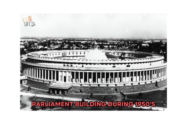 PARLIAMENT BUILDING - NATIONAL ANTHEM OF INDIA